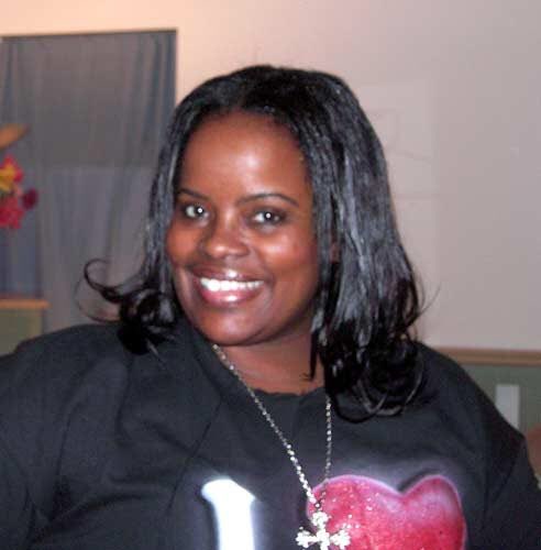Miss_Bobbiedoll's tweet photo. As I cute as I think I look in this picture, I can’t believe I ever wore my bear this straight. #nomoreperms #NaturalHairTwitter #naturalhair https://t.co/ghhrsravbI