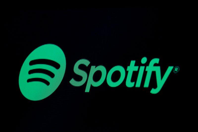 ReutersLatam's tweet photo. Spotify comprará la empresa de tecnología publicitaria Megaphone para monetizar podcasts https://t.co/rrCuO2vep3 https://t.co/xGnUPlLYGf