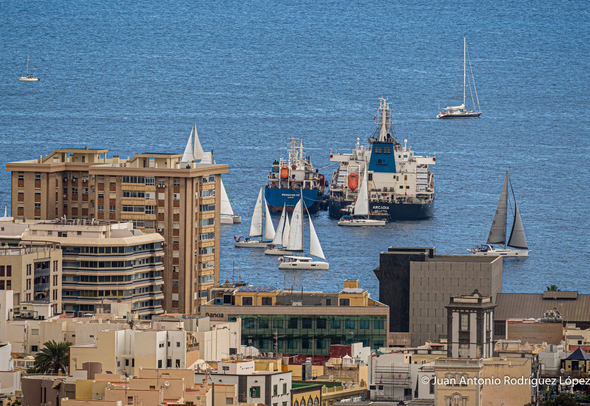 jjarolo's tweet photo. #GranCanaria #laspalmasdegrancanaria #arcplus #arcrally https://t.co/hIRpBgpzq1