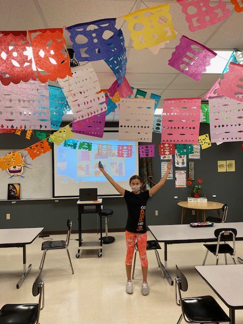 RepMoMiddle's tweet photo. As a part of the study of art from other cultures, Mrs. Zinecker’s 6th grade art classes celebrated Dia de los Muertos by creating Papel Picado (paper punching) streamers for the art room! https://t.co/sKZEeORlNL