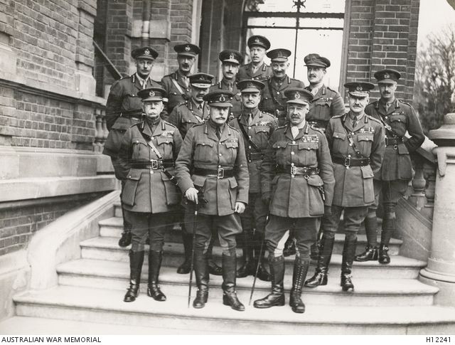 SthPenSharks's tweet photo. On 11 November 1918, the guns of the Western Front fell silent after 4 years of continuous warfare. In the 4 years to this point, more than 330,000 Australians had served overseas, and more than 60,000 of them sadly did not return home.
#WeRememberThem
https://t.co/R9MDXB7O7j https://t.co/hmTd8v7DPi