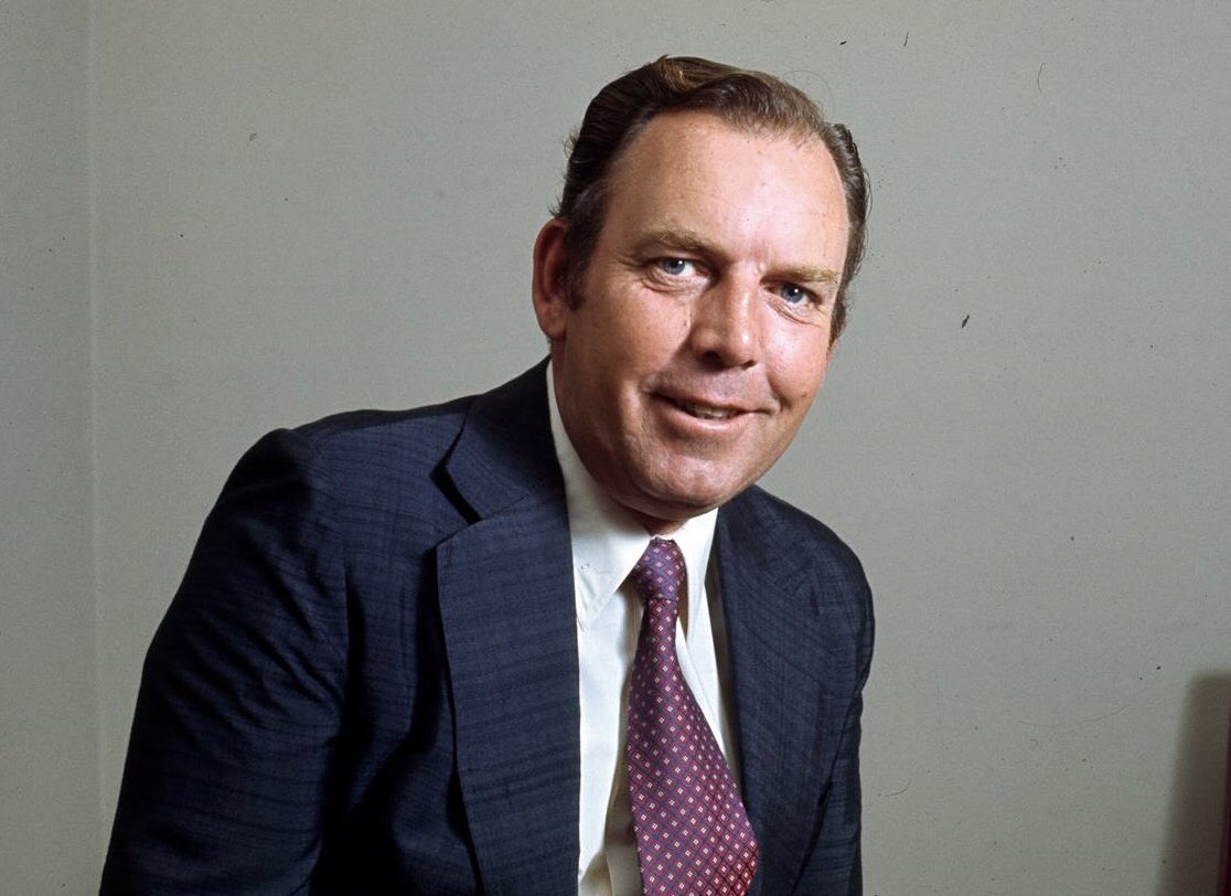In the Senate Doug McClelland thought Labor had achieved a great victory when the Coalition passed the budget. Whitlam did not tell them he had been dismissed. McClelland says there was a conspiracy and blames John Kerr, Malcolm Fraser, Anthony Mason and Garfield Barwick.  #auspol