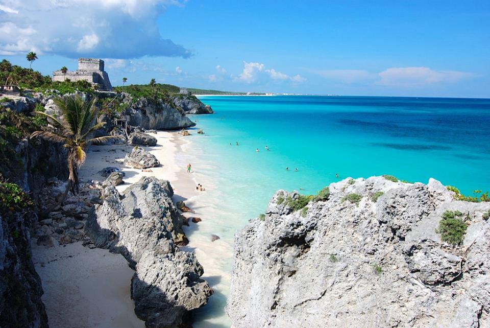 PlayaRiviera's tweet photo. Tulum ganó el primer lugar como "Destino de Playa" de los World Travel Awards🙌.
¿Será por su espectacular mar azul turquesa💙🐚😍🥥🍍? https://t.co/fNCi1tgcYU