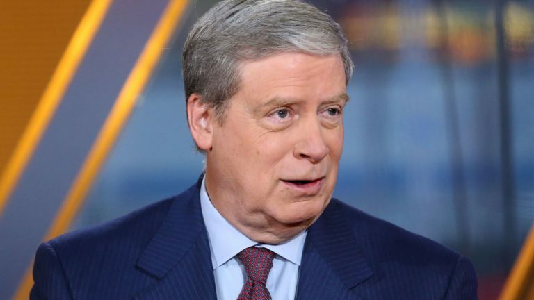 BitcoinNews's tweet photo. Billionaire Stan Druckenmiller Owns Bitcoin, Calls It Attractive Store of Value That Could Be Better Than Gold https://t.co/4iNBKvcSBL https://t.co/e7RKG9tlLc