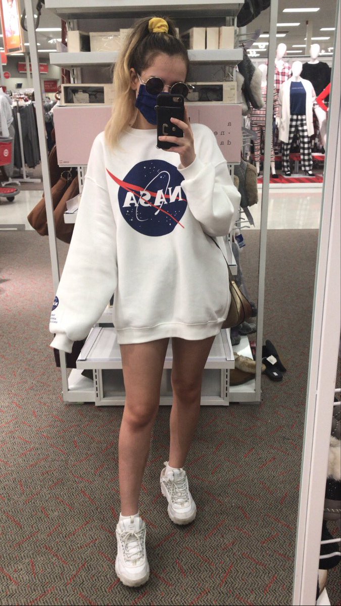 LOOOOVE my new sweater