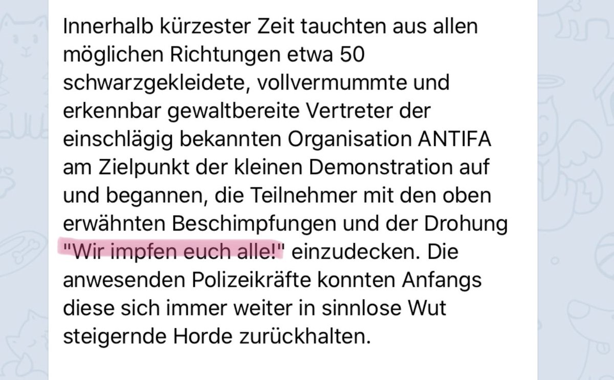 KatharinaKoenig's tweet photo. „Querdenker“ und Vertreter von „Eltern stehen auf“ hatten sich für den gestrigen 09. November in #Jena zu einer Aktion „Ein Licht für die Freiheit“ verabredet. Scheint nicht so gut gelaufen zu sein. 
Und nunja, #dankeAntifa ❤️ https://t.co/x58oEcYxaL