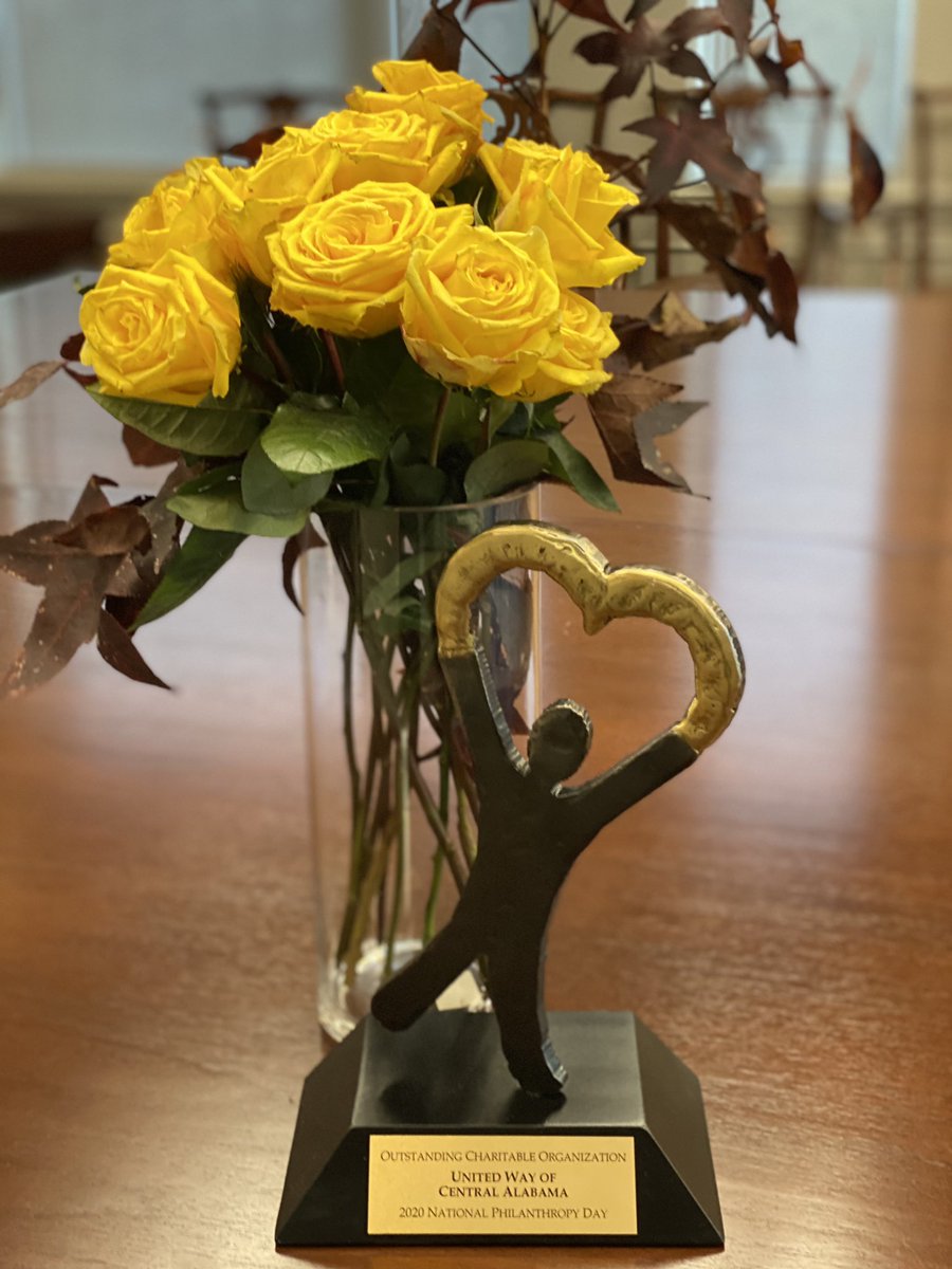 UNITEDWAYAL's tweet photo. Our award just arrived! We are happy to be recognized as the 2020 Outstanding Charitable Organization by the Association of Fundraising Professionals-Alabama Chapter
Join us at the virtual ceremony on Friday, November 13, 2020 at 11:30 am. RSVP:   https://t.co/6Bn9IVIXze https://t.co/w502ocEOUb
