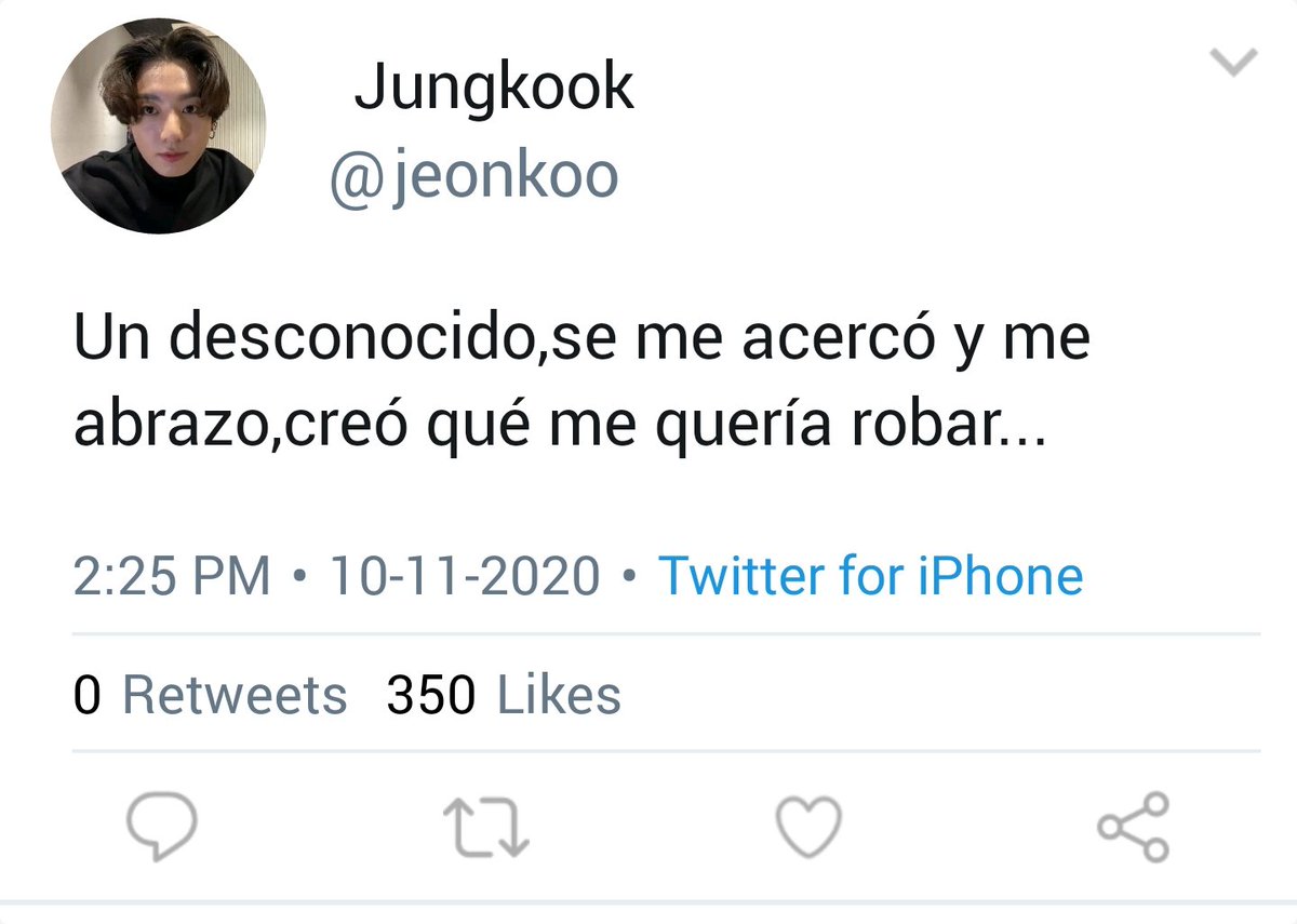 yoontk7's tweet photo. #AuTk/Remember me
Jk murió hace dos años. Th su pareja iba a visitarlo; todos los días al cementerio,en una de sus visitas una mujer,le ofrecerte volver a reencontrarse con el.
-Creí qué te había perdido para siempre-
-¿Te conozco?- https://t.co/yAcvcVGIz1
