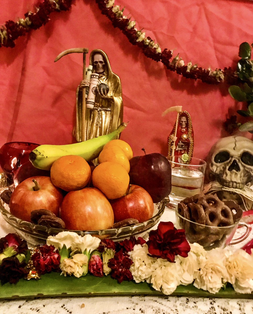 Poppa__Capp's tweet photo. #aztecgoddess #azteca #witchcraft #mexicas #indigenous #lasantisima #holydeath #saintdeath #motherdeath #madremuerte #ourladyofdeath #bonylady #witchesofinstagram #mesoamerica #nahuatl #witch #witchy #deathgoddess #santamuerte #santisimamuerte #laflaca #santamuertedevotee #spells https://t.co/nSG7P2iZzM