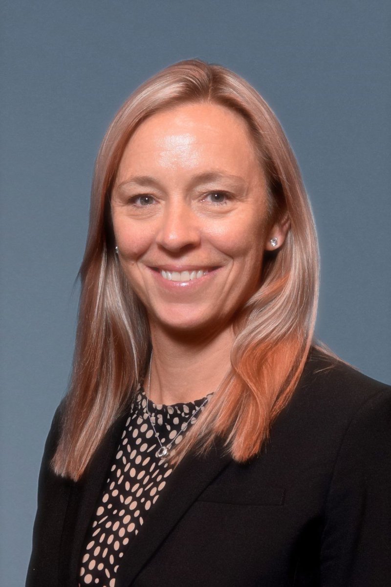 Tune in Sunday, Nov 15th  for an amazing keynote from Lydia Smyers! This is a very special opportunity for everyone in getting insight into what it is like to be a woman in STEM!
#MetroHacks #WomenInSTEM #EmpowHer