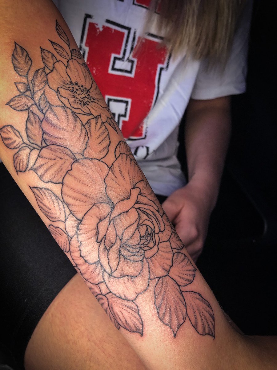 chuloMtzTATTOO's tweet photo. Gracias por la confianza! @VicBethular #1ersesión #pinchestudio #graciassiempre #tattoosliners #linertattoo #tattoosdelicadas #mangatattoo #mangatattooflores #tattooflorales #flawers🌸 #delicadotattoo #tattoolady #tattogirls #1ersesion #mediamanga #varridos #delicadotattoos https://t.co/IvixDGAPRB