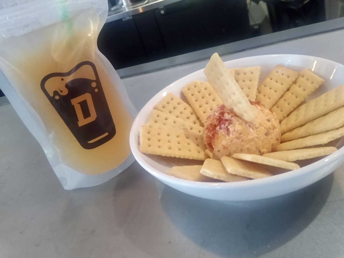 TheDailyDraft1's tweet photo. Attending the Holiday Sip + Shop event with @DTWoodstock? We've got specials just for you! 

Apps: Warm German-style Pretzel ($5), Bacon Pimento Cheese ($6.50)

Cocktails: Cooper's Craft Whiskey Sour, Vodka Lemonade ($8)

More Info: https://t.co/BRcXTPup1c https://t.co/q4qOEcF07p
