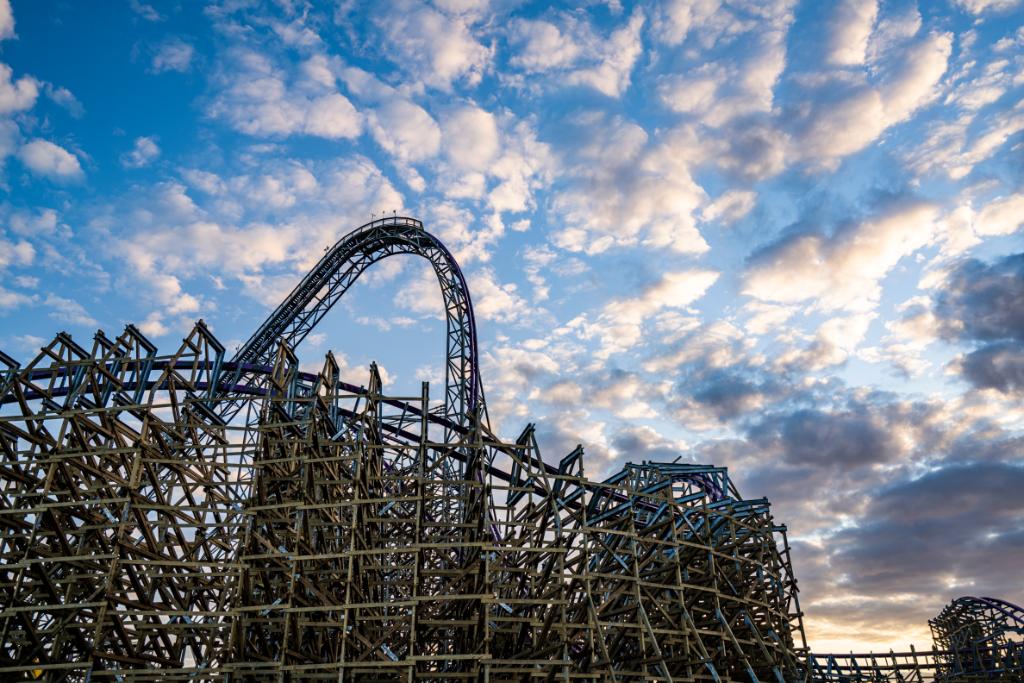 BuschGardens's tweet photo. 👀 https://t.co/tbGOEI8O9t