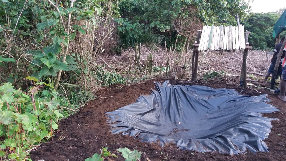 After the innovation of the bamboo tippy tap farmers from Tanna have displayed their  initiative to own development in their village. This water catchment was created to provide water for vegetable gardens.
They farm and send their crops to Port Vila
<a href="/dfat/">Department of Foreign Affairs and Trade 🇦🇺</a> <a href="/Thanhvn09687886/">dynamicvan@n</a>