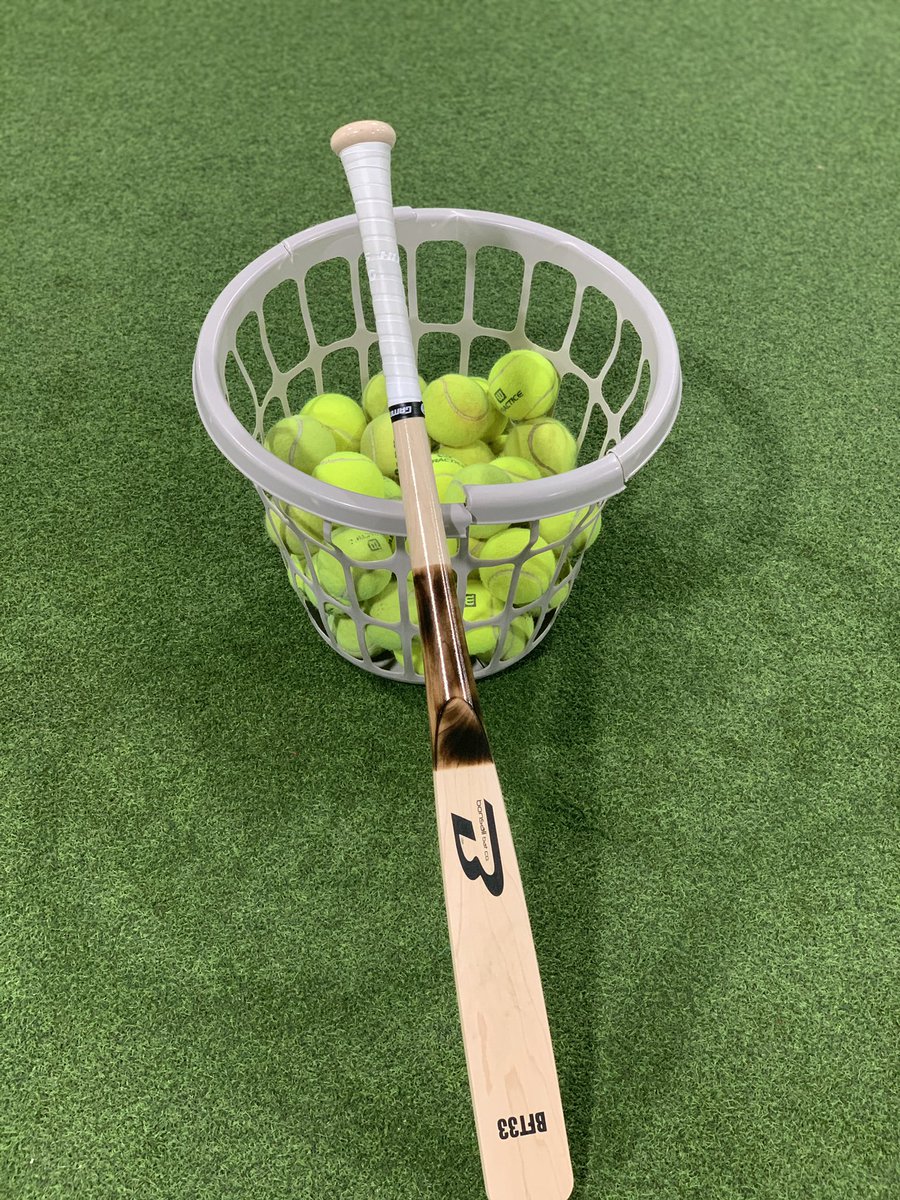 RAKEwBLAKE's tweet photo. Adding @TJHannam10 to the tool shed. Just got in the lab with it for about 50 swings. This thing is legit.
#Development #HalfBat https://t.co/peDG2xnT5Q