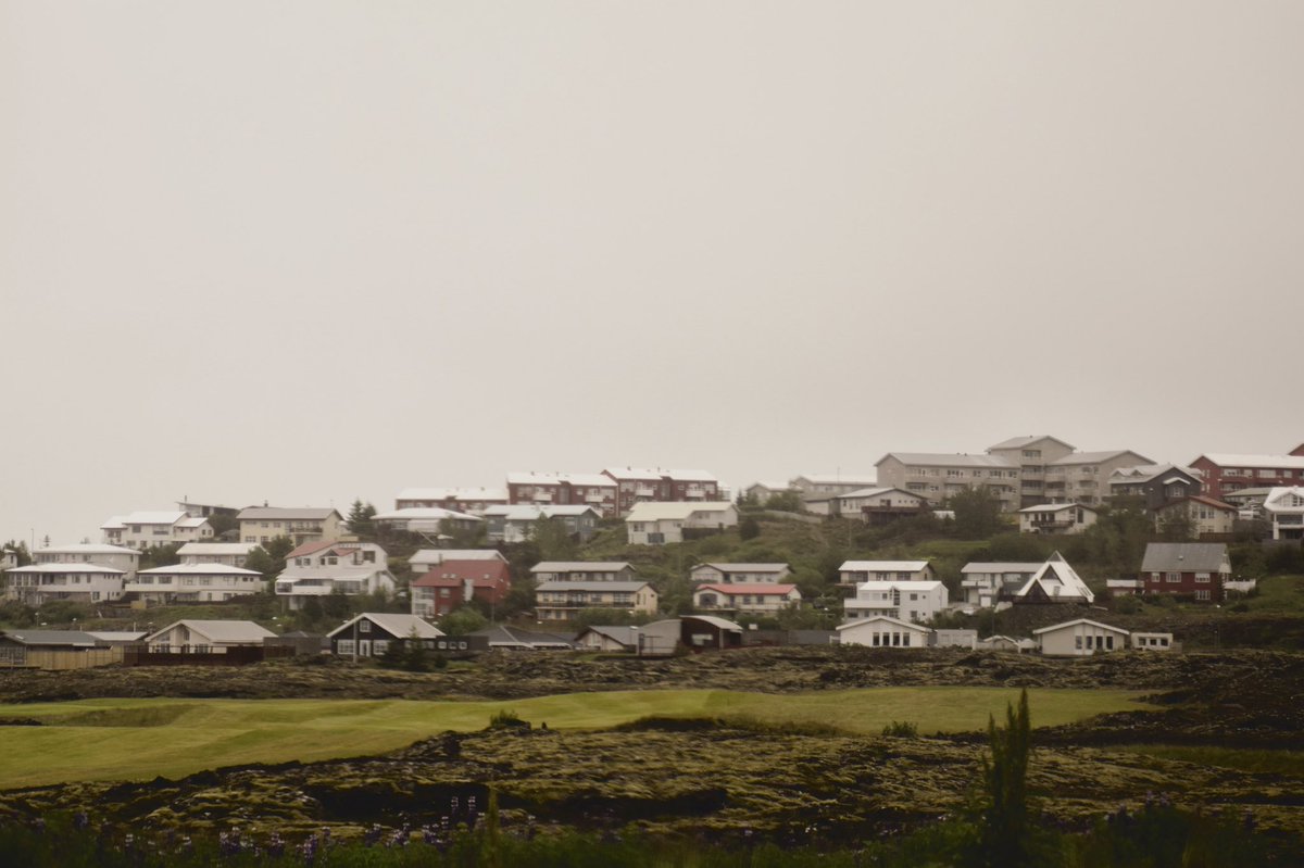 ManleenR's tweet photo. Icelandic Photo Dump pt. 1 https://t.co/Heak1zX9LN