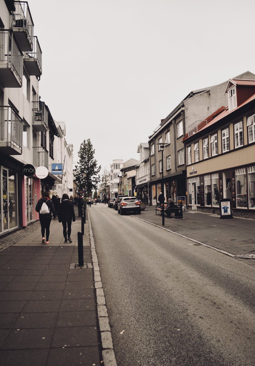 ManleenR's tweet photo. Icelandic Photo Dump pt. 1 https://t.co/Heak1zX9LN