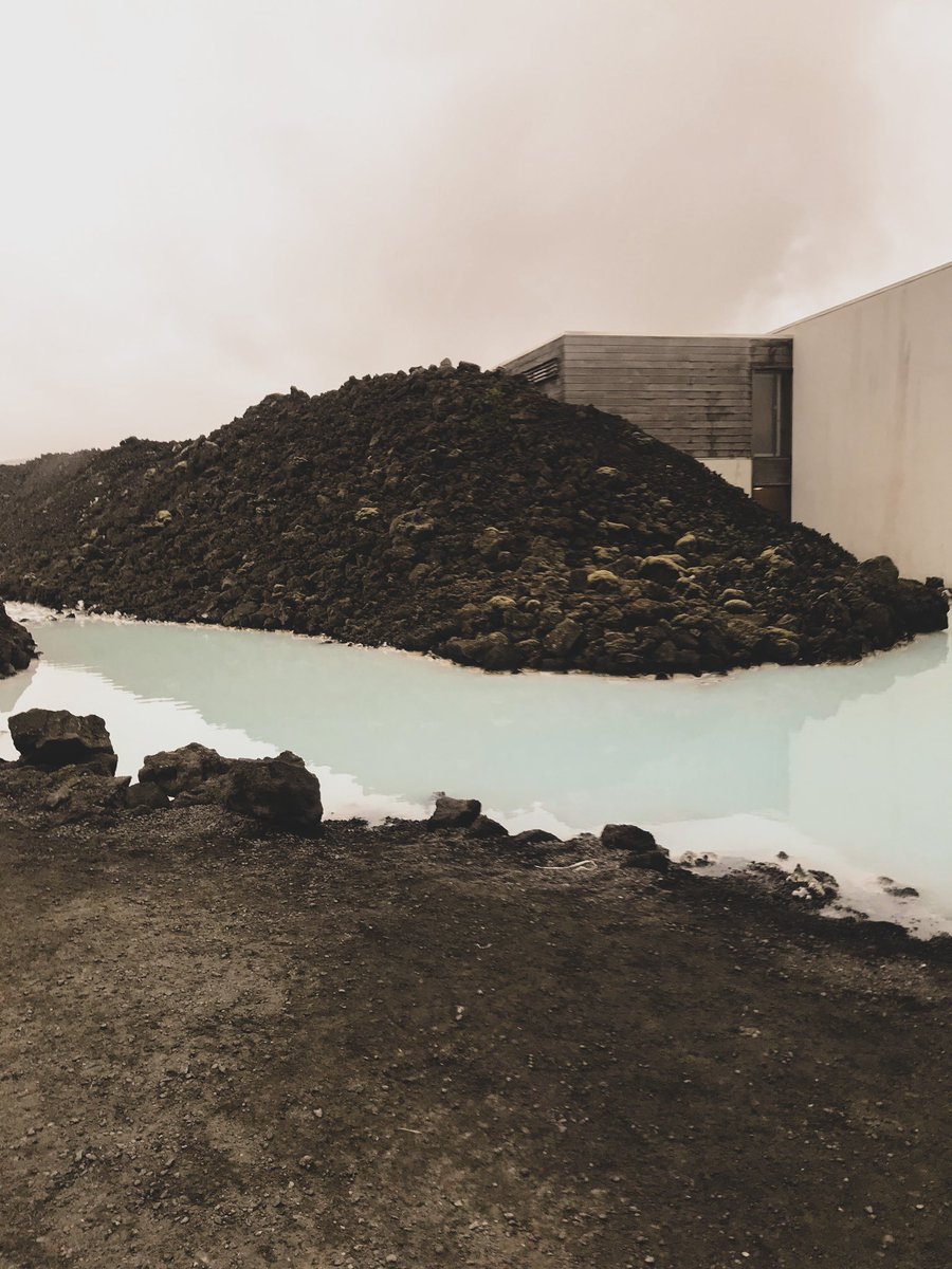 ManleenR's tweet photo. blue lagoon https://t.co/5Z6lcCgjIL