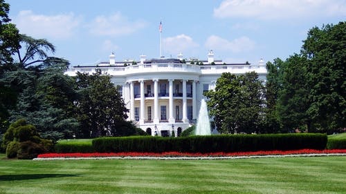 napawash's tweet photo. Tune in to @GovMattersTV tonight to hear Academy Pres./CEO Terry Gerton talk about the presidential transition & our #Election2020Project action plans that offer nonpartisan recommendations to the next Admin. on tackling the #GrandChallenges ahead: https://t.co/xcwaqjfAgW https://t.co/fVkyl39pIH