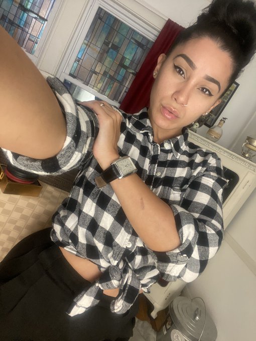 #Fall #TacoTuesday vibes #plaidshirtguy https://t.co/frB63JZyv5<a href="/tag/fall"class="tags">#Fall</a><a href="/tag/tacotuesday"class="tags">#TacoTuesday</a><a href="/tag/plaidshirtguy"class="tags">#plaidshirtguy</a>