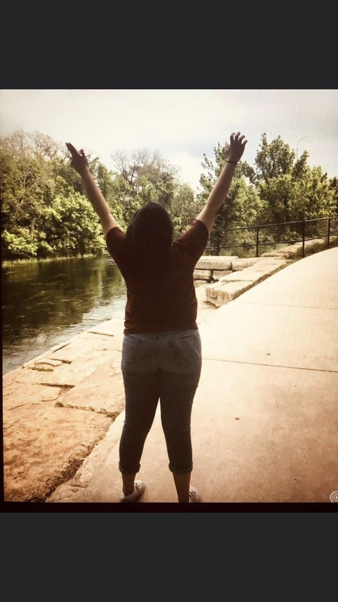 yvillarreal08's tweet image. 3.5yrs ago I was brave enough to be #LaPrimera. Graduating from a school with many stairs &amp;amp; hills reassured me that the process will involve breathtaking “steps”but it’s the view from the peak that makes the climb worthwhile. #FirstGenDay #FirstGenCelebration #TXST @TXSTFirstGen