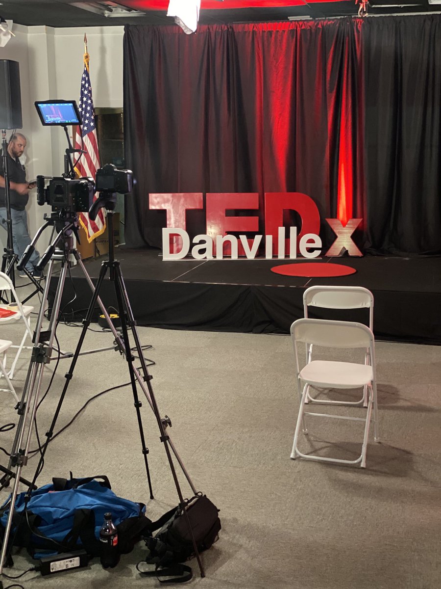 WendellScott_34's tweet photo. 🎉Tonight is the night! We are so excited for @TEDTalks ✨
@SrWarrick will be presenting on the importance of STEM education and it's impact for economic development of the community.💲
#TEDx #TEDxDanville #WSF #WendellScottFoundation #SteerIntoStem https://t.co/2htmUmI3Ll