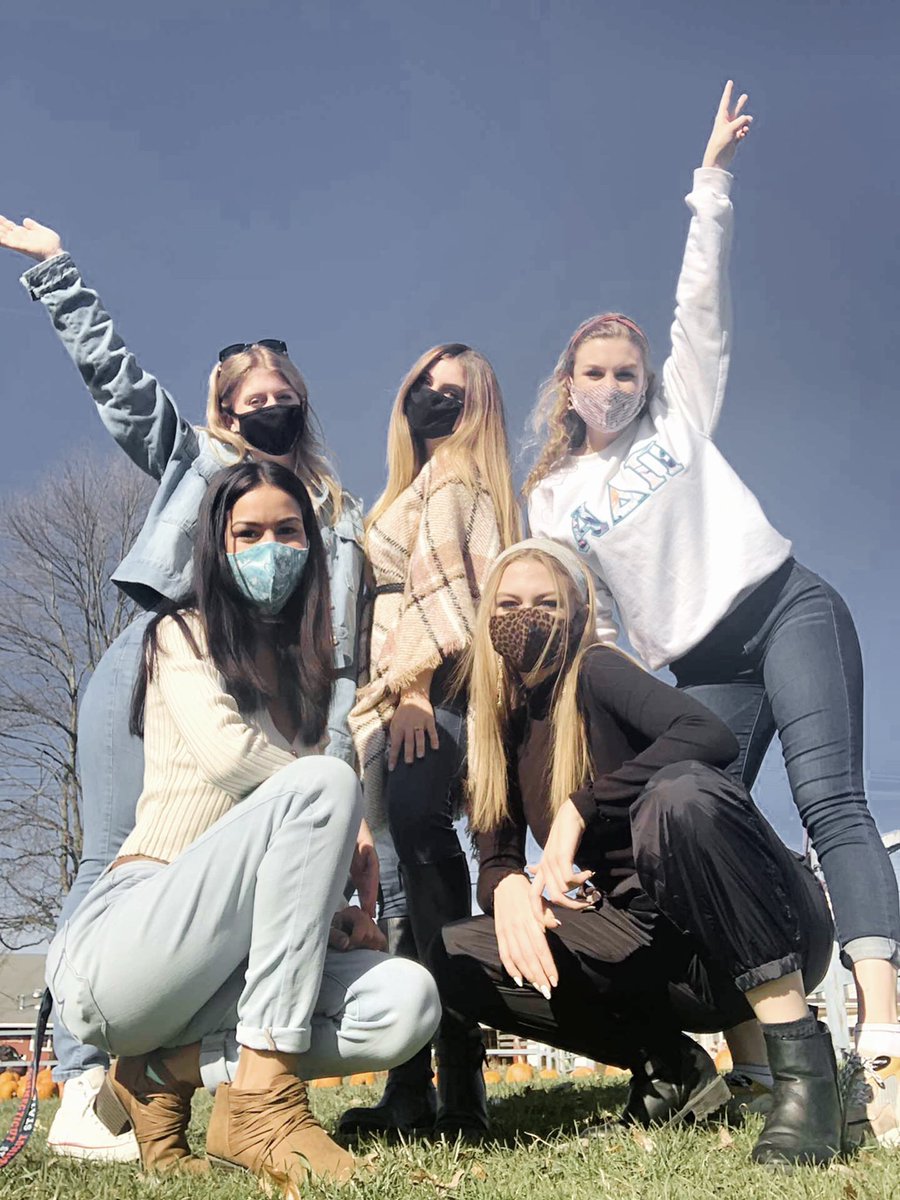 wcsuadpi's tweet image. These are the moments we live for 🤩 #sisters #etao #adpi #wcsu #wcsuadpi #maskup