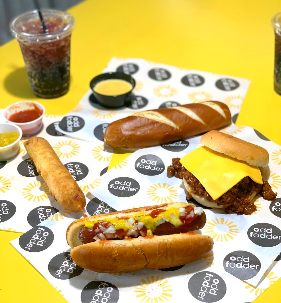 FodderOdd's tweet photo. We can’t thank our service men and woman enough so this Veteran’s Day we’re giving all Veteran’s and Active Military one of our popular menu items on us. Choose between our hand dipped corn dog, house sloppy joe, classic dog or soft pretzels. Thank you for your service! 🇺🇸 https://t.co/3WZgBdR7Xo