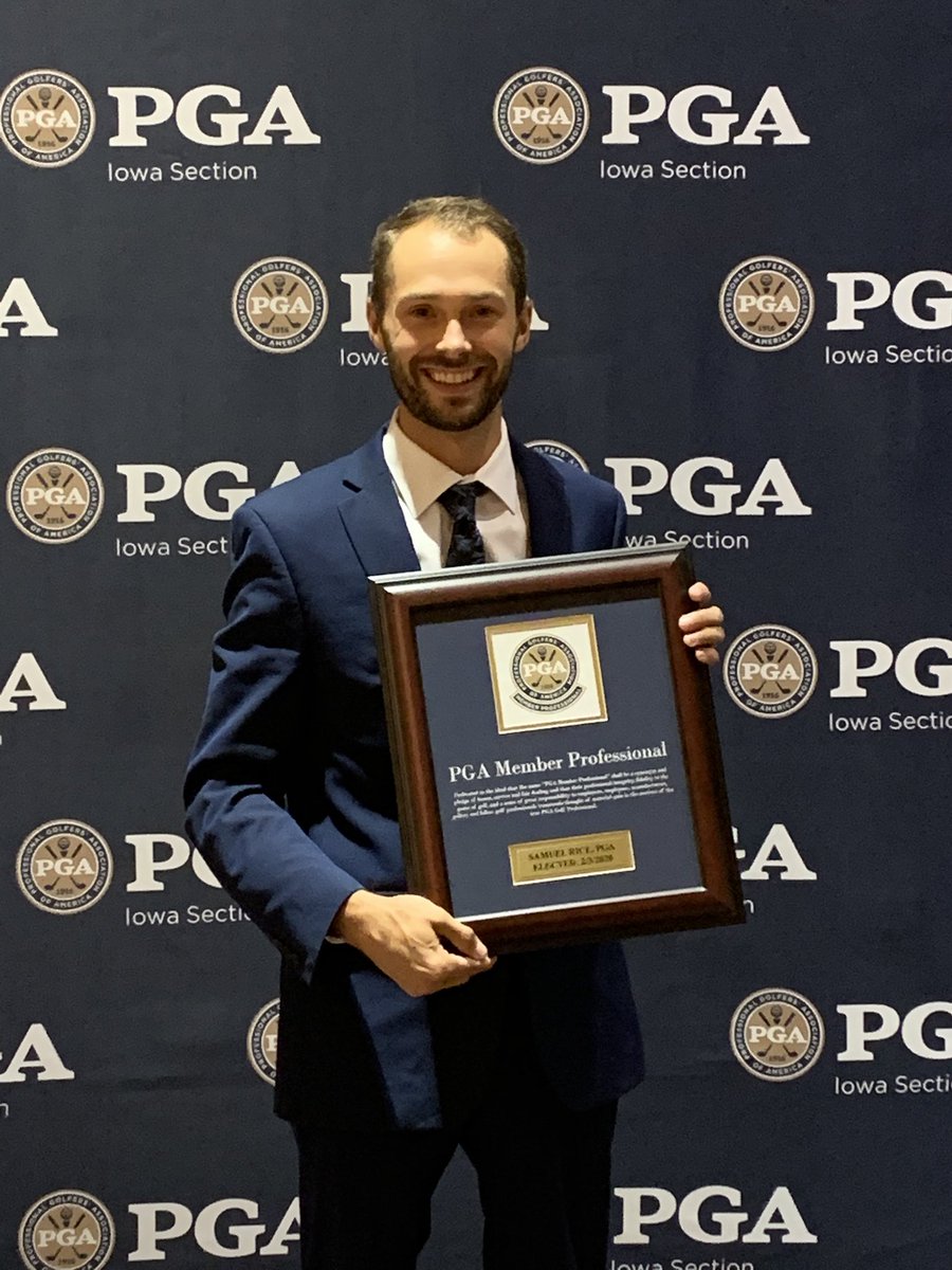 HFCGolfShop's tweet photo. Our staff had a great day at the Iowa PGA Awards Luncheon. Congrats to Sam Rice on receiving his class “A” plaque and a special congratulations to our very own Lucas Laffoon for winning the Boys 11 &amp; Under Player of the Year Award!🏆 https://t.co/ZO2fK2qS7v
