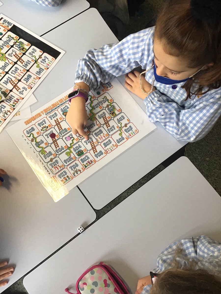 mercedaries's tweet photo. Racons de mates a 3r primària. Ens agraden les mates!
#fsf3prim #raconsmates https://t.co/JPtibLh6cu