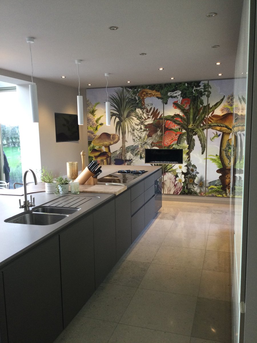 plaskitt3's tweet photo. A kitchen we’ve nearly completed https://t.co/AoUm6KwNmN
