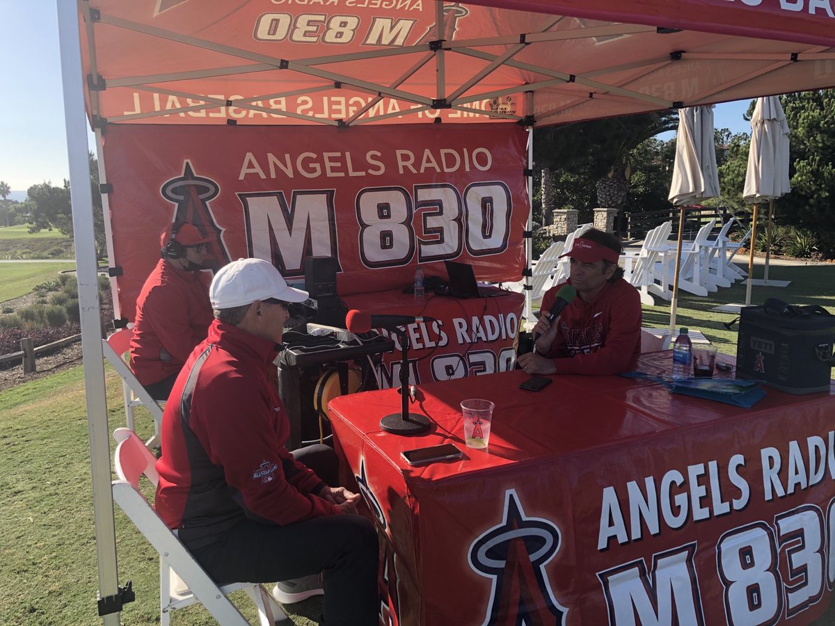 The SportsLodge tweet media