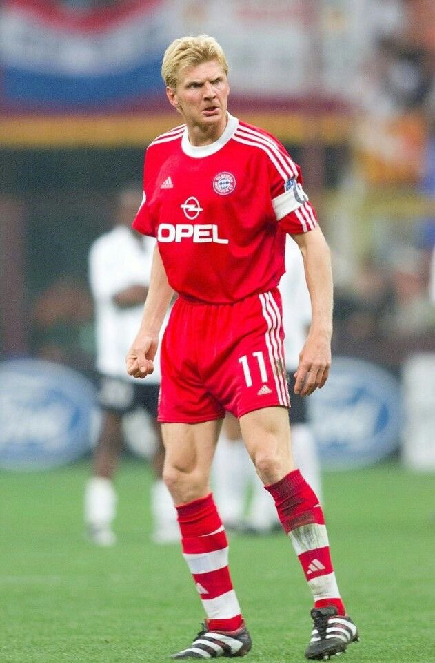 A third penalty in the 2nd half...Stefan Effenburg.....1-1! Game on! This was Valencia’s and Bayern’s second final within the last two years, someone had to gain redemption for recent heartache