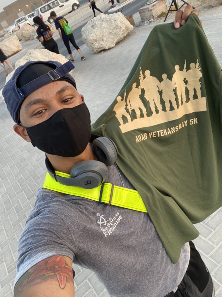 Chi_Kid_Jay's tweet photo. Happy Veterans Day to all my brothers and sisters out there serving & who have served!
I appreciate you and thank you for paving a way for me and my family!
#AirForce #SSgt #CPTS #Deployment2020 https://t.co/wglHJPwSLM