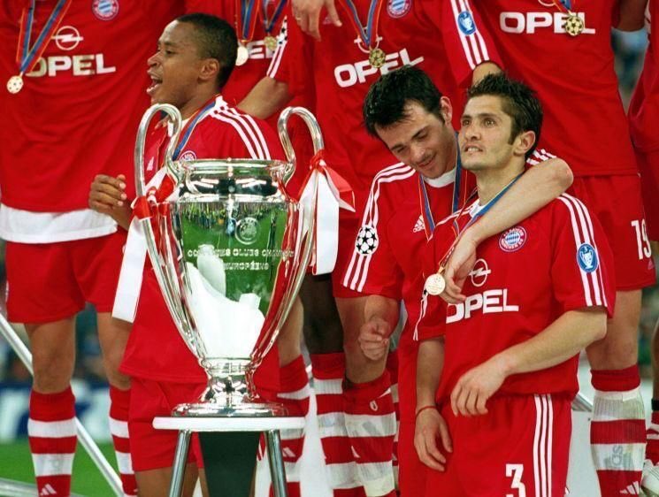 2001 | 2020. Bayern Munich; determination, desire, winners.[THREAD]