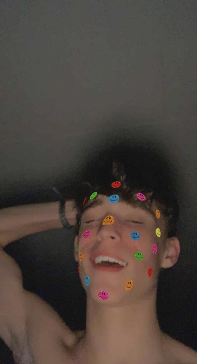 baiting101's tweet photo. James was so hot https://t.co/i4Bs3o7nvL