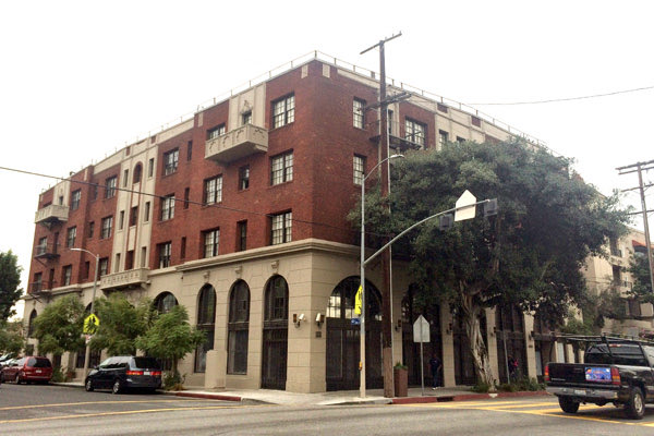 Dunbar also played a big part in the jazz scene on central ave with some of the greatest act performed here like: Duke Ellington, Louis Armstrong, Lionel Hampton, Lena Horne, Ella Fitzgerald, Billie Holiday, and Nat King Cole.Even Ray Charles stayed here! 4225 S. Central Ave