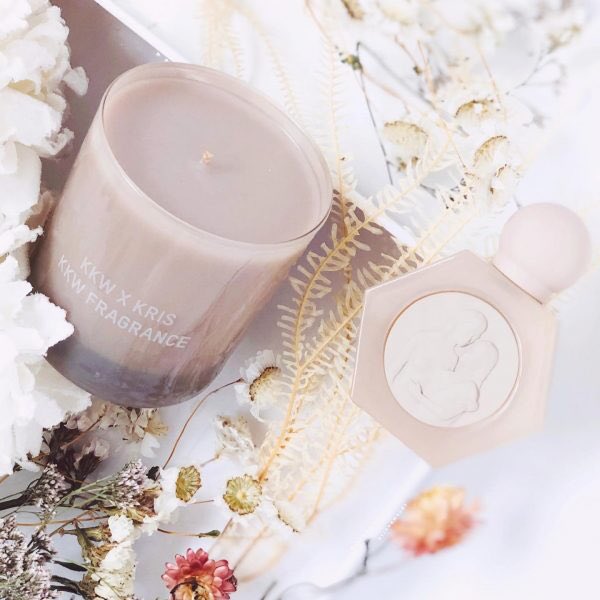 jadorebeaute11's tweet photo. The KKW x KRIS Candle, inspired by the beautiful KKW X KRIS Fragrance by #kkwfragrance. Available on https://t.co/fCWLDUnoEO #BeautyNews #KKWBeauty https://t.co/ml1DANxlqb