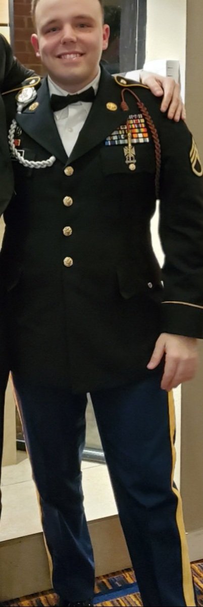 COMBATnRAINBOWS's tweet photo. I'm pretty damn proud to be a veteran. I've been in for 13 years. Been to 11 foreign countries and spent 2 full years of my life in combat zones. The journeys not over. #HappyVeteransDay #VeteransDay2020 #Veterans #LiberalVeteran #WeDoExist #VeteransAgainstTrump https://t.co/7xqr4oUQne