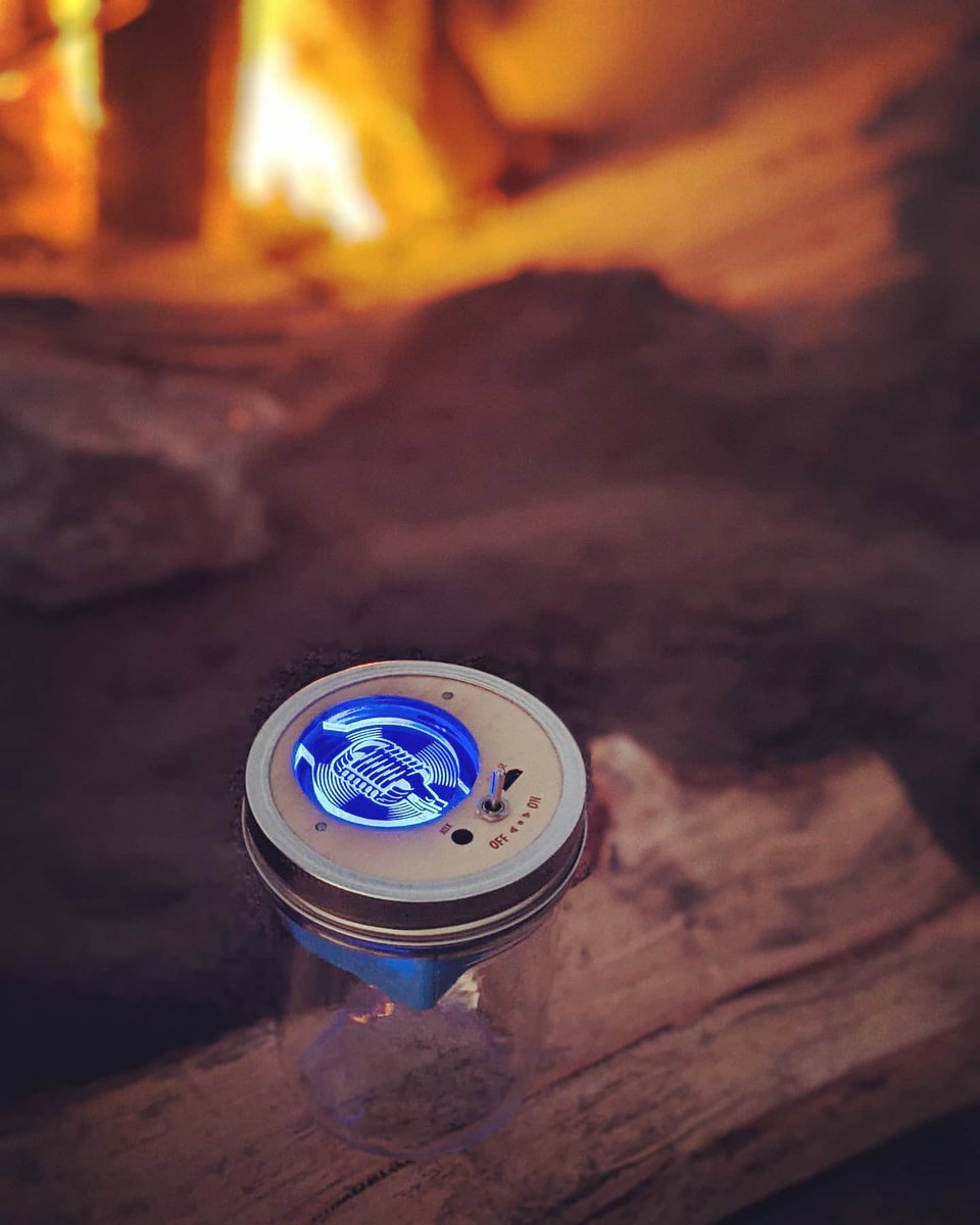 TrashAmps's tweet photo. Last beach bonfire before the cold weather arrived! Bonfire essentials: good music and marshmallows for s'mores 🔥 Tap to shop our speaker designs now!

#campfire #bonfire #fire #music #marshmellow #wood #beach #sanfrancisco #fun https://t.co/mMRLALu7vG