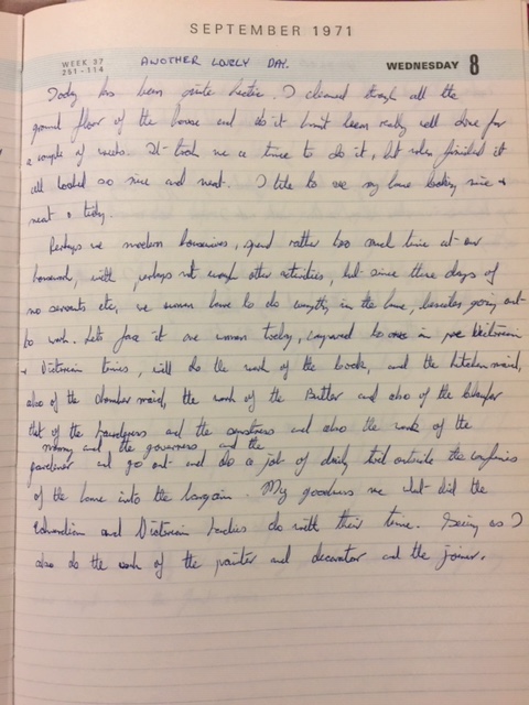linzij's tweet photo. Permission given by Elizabeth (Martine) Layng to present this extract from her Mum’s diary. September 8th 1971. Mrs Hart described the hectic life of a young working woman, mother of three children, in Wiltshire, UK 

“Another Lovely Day” https://t.co/pa7VeqtGYd