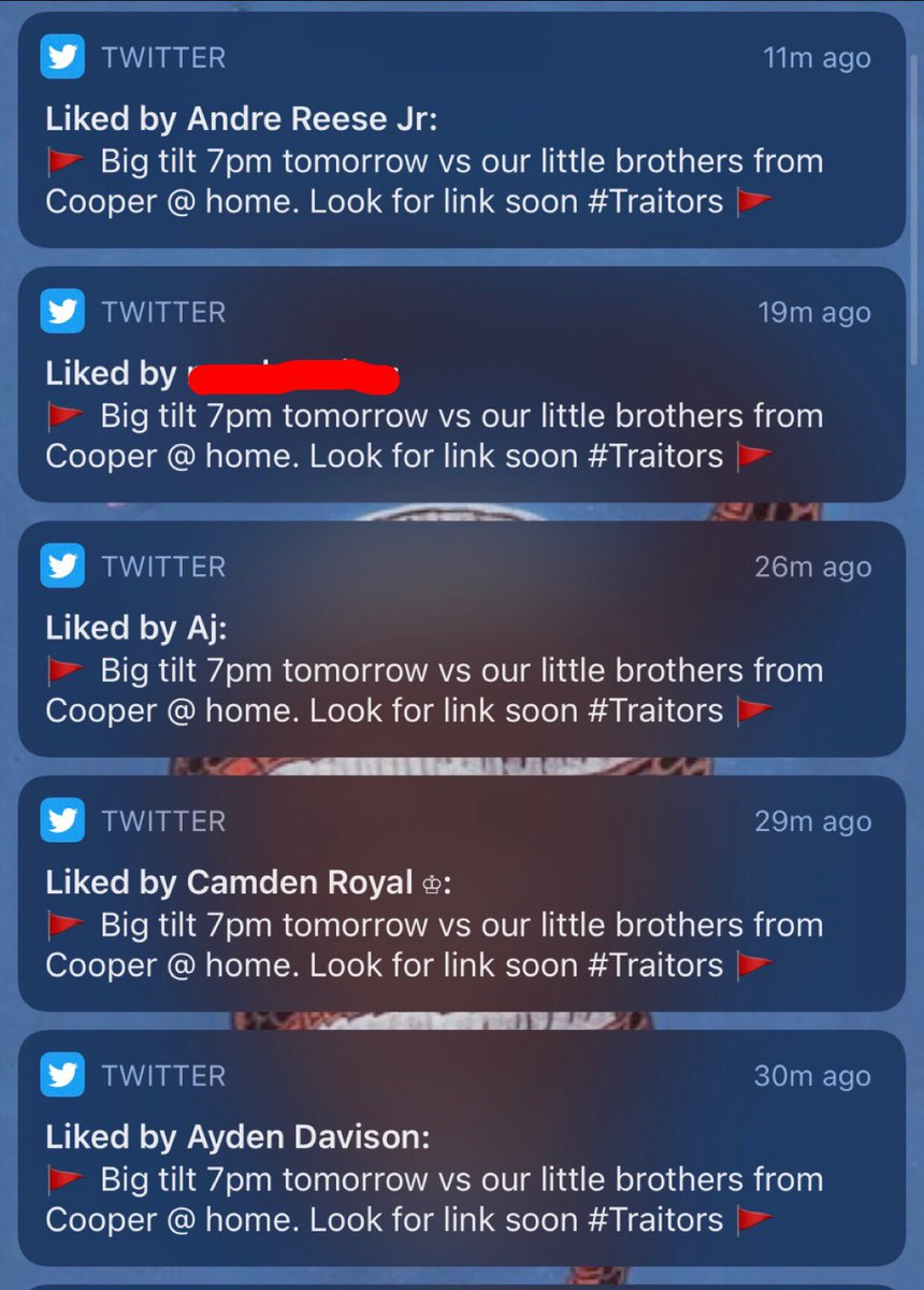 Glad to see the Cooper boys showing love to who made them. Maybe your o-line could learn a thing or two from this teamwork 👀 @CamdenRoyal_