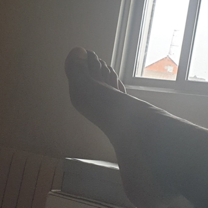 FeetCouple's tweet photo. His/Her foot pic, if anyone interested dm us asap🦶🏽🦶🏻💦🌸♥️
Paypal Only(For now)
Feetpics Footfetish Paypig https://t.co/3mVjHYjx6R