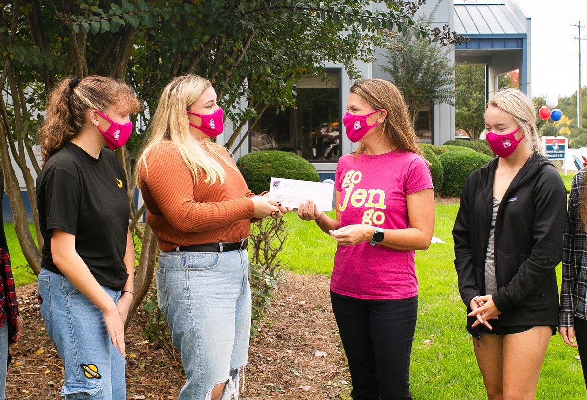 LincolnCharter's tweet photo. Great job to everyone who helped with & donated to Pink Out 2020! Yesterday, some of our students were able to present Susan Sears, of Go Jen Go, with a check for $2,720.87 in honor of our very own Mrs. David, who is currently battling cancer.
#LCSEagles #PinkOut2020 #EaglesSoar https://t.co/899ZRUPMcS
