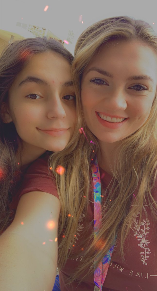 DrJamesMercer's tweet photo. One day they are in diapers, and the next they are grown! #SlowDown #ProudDad #MyGirls #Linden #Alise #MyWorld https://t.co/dlQtj8CU5o