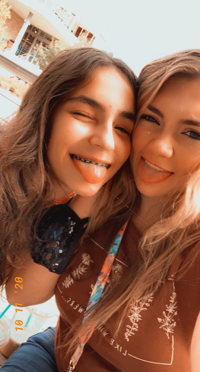 DrJamesMercer's tweet photo. One day they are in diapers, and the next they are grown! #SlowDown #ProudDad #MyGirls #Linden #Alise #MyWorld https://t.co/dlQtj8CU5o