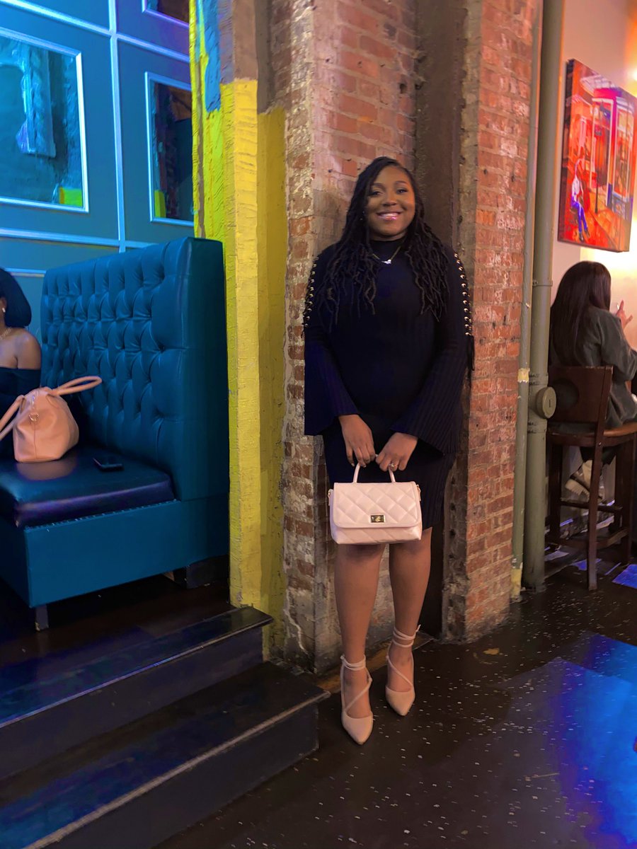 mommamiabia's tweet photo. twitter didn’t see my bday fit #nov4 #bdayfit 🦋🦋 it’s my butterfly year https://t.co/Cixkaq7IvJ