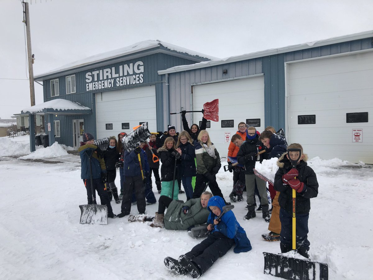 StirlingSchool's tweet photo. These Lakers continued their kind acts today by helping shovel around the school and Fire Hall! Thanks Grade 6! #KindnessMatters https://t.co/W9C0mbQAdH