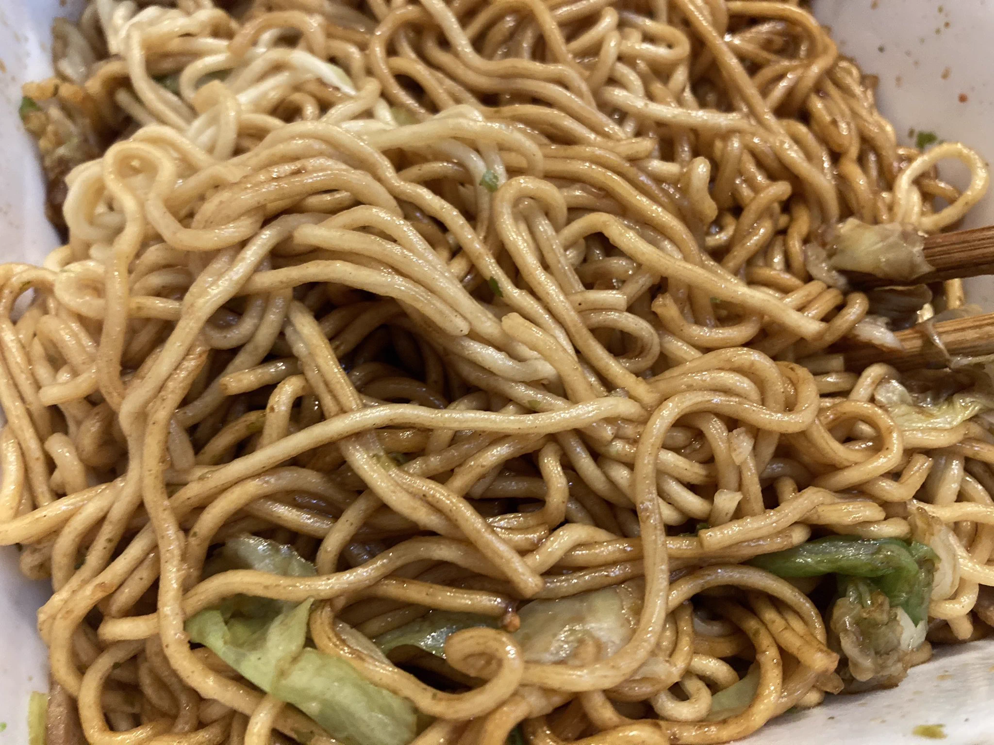 カップ 焼きそば 現象