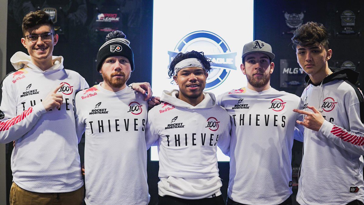 Nadeshot's tweet photo. 💔 #f3f3 https://t.co/C6bfAAH79o